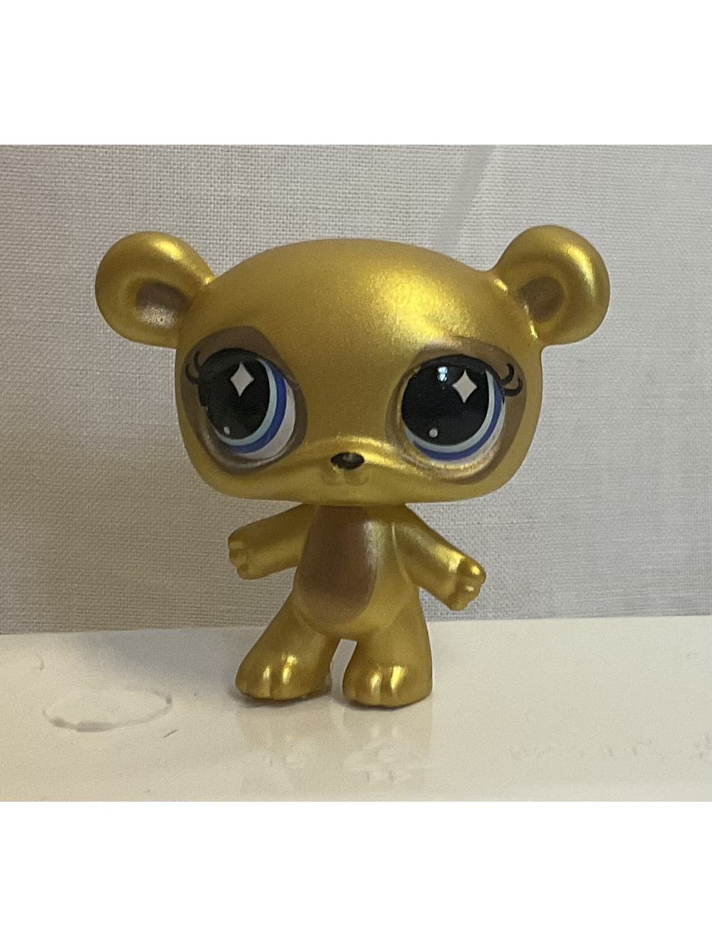 Littlest Pet Shop #230